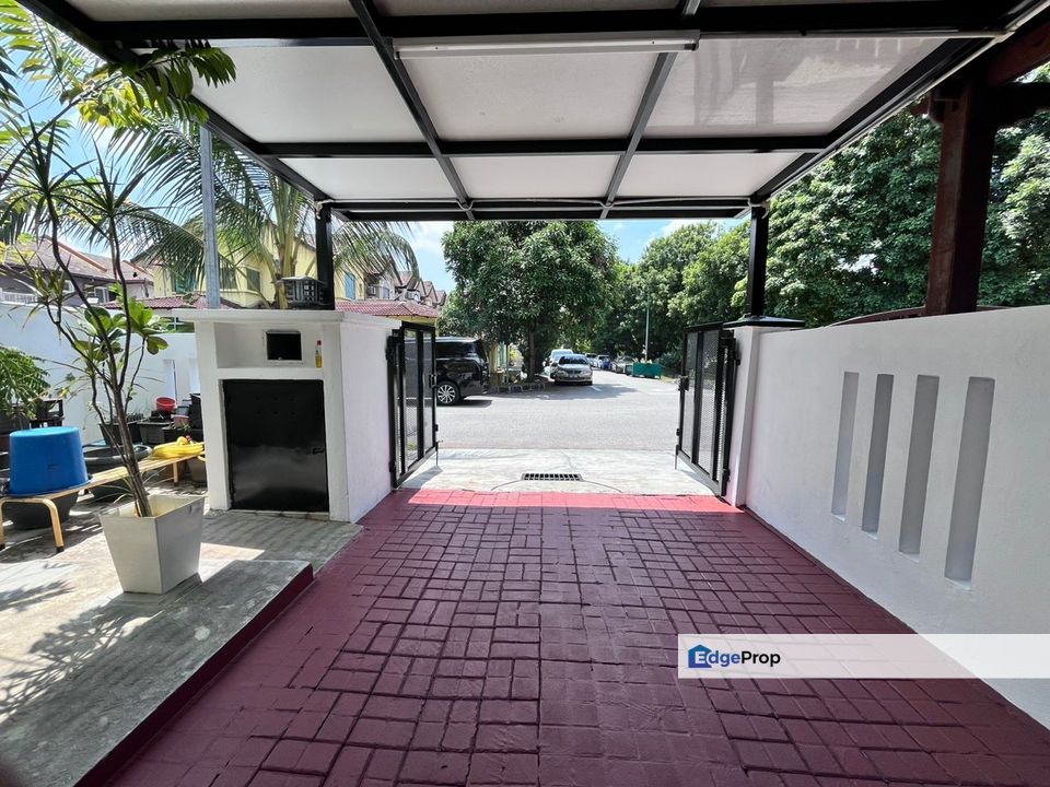 Refurbished Extended 2 Storey Terraced Putra Heights Subang Jaya, Selangor, Subang Jaya
