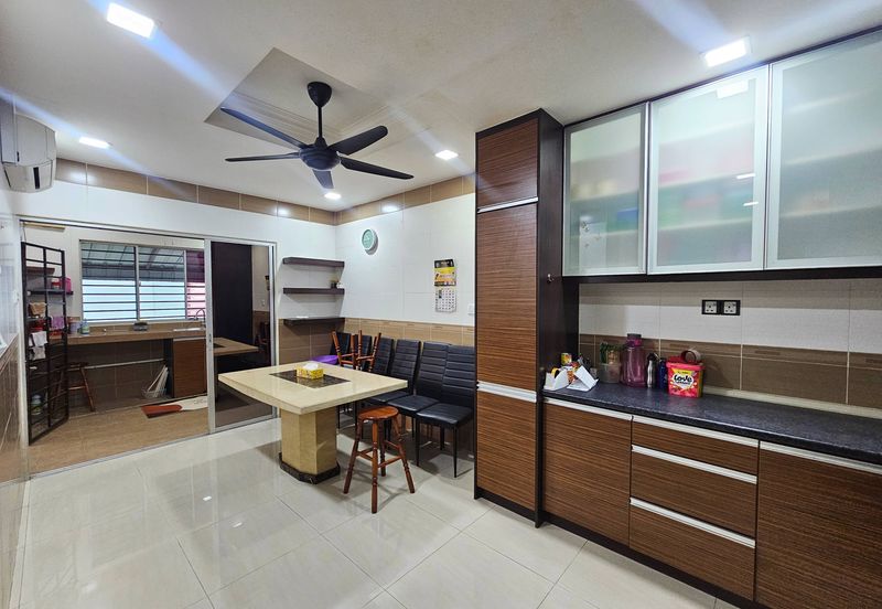 Persiaran Putra Permai 