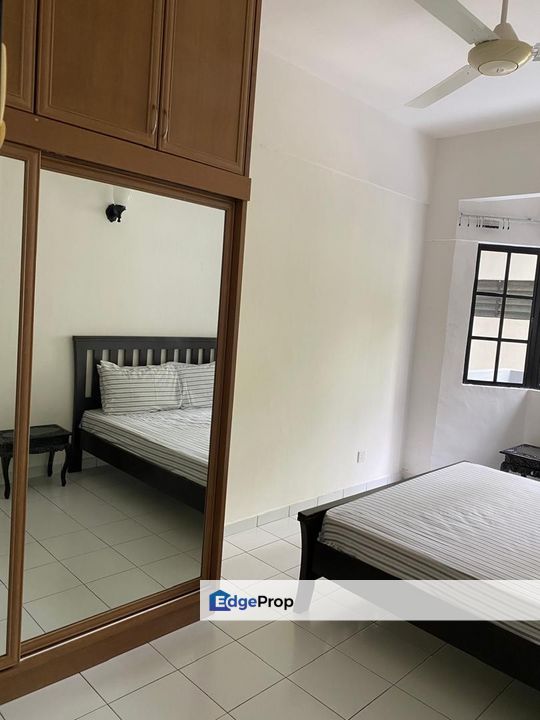 Ground floor Indah Villa Condominium Bandar Sunway, Selangor, Bandar Sunway