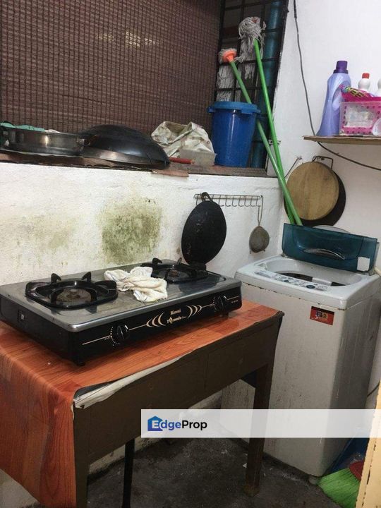 Well maintained Flora damansara Block D Damansara Perdana, Selangor, Damansara Perdana