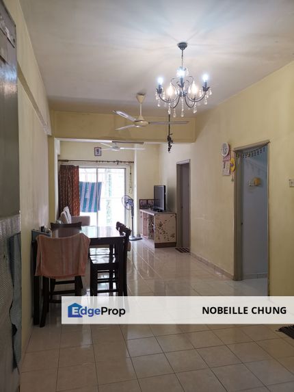 [ Red Ruby Apartment Freehold ] Taman Universiti Indah , Seri Kembangan, Selangor, Seri Kembangan