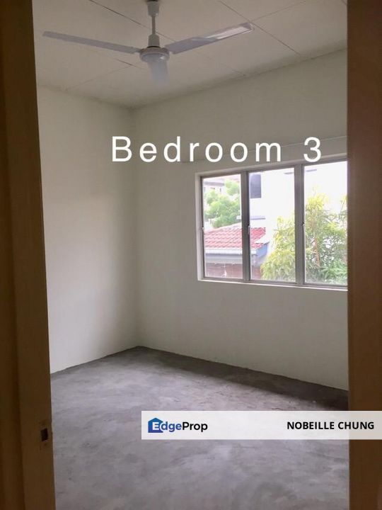 [ 2 Sty Semi-D House ] Emerald Heights , PUJ 9 , Puncak Jalil, Selangor, Seri Kembangan