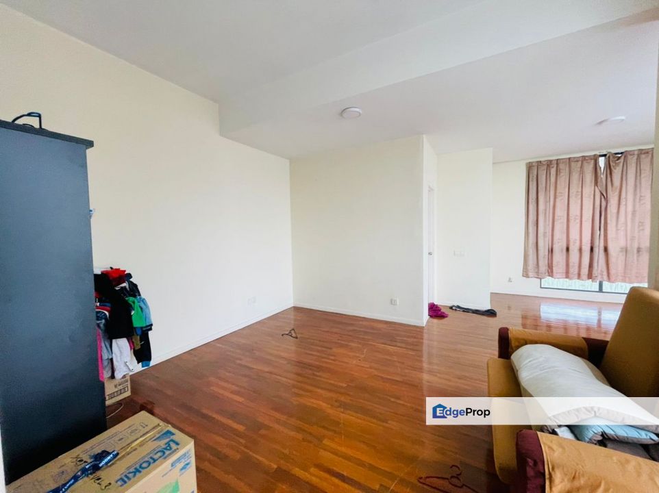 Safron Puteri Heighrs 3-Storey Semi-d house Rawang, Selangor, Bandar Country Homes