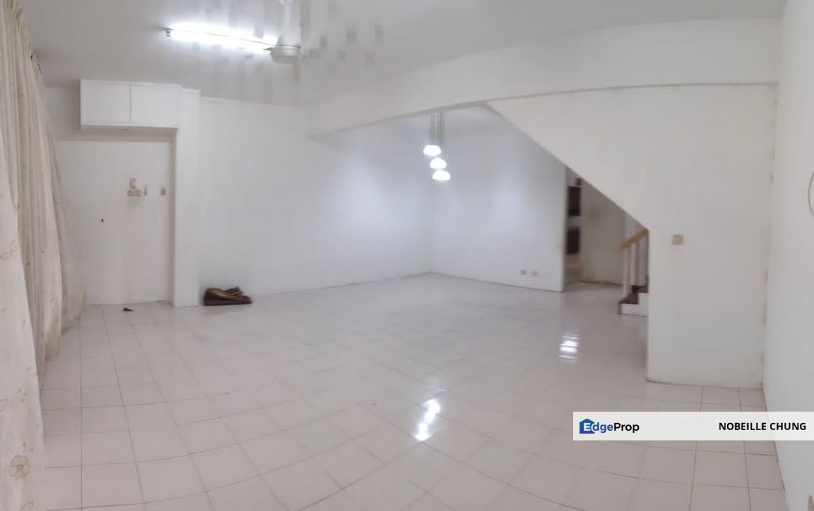 [ Kitchen Fully Extended ] 2 Sty House , Facing Open , Puncak Jalil , Selangor, Seri Kembangan