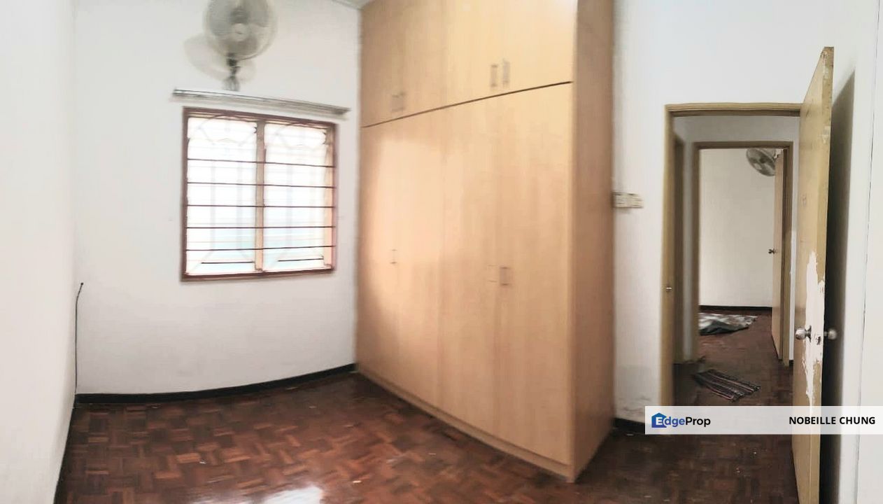 [ Kitchen Fully Extended ] 2 Sty House , Facing Open , Puncak Jalil , Selangor, Seri Kembangan