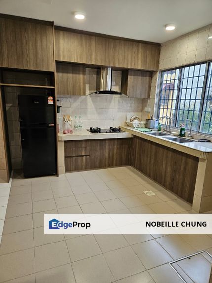 [ Kitchen Fully Extended ] 2 Sty House , Pinggiran Putra , Seri Kembangan, Selangor, Seri Kembangan