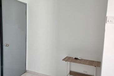 Taman Pinggiran Putra