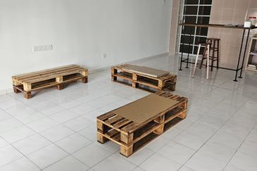 Taman Pinggiran Putra