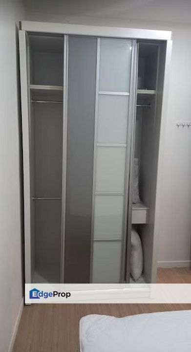 [FULL FURNISHED + RENOVATED UNIT] D'Latour Service Residence Bandar Sunway, Selangor, Bandar Sunway