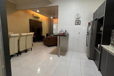 Below Market Extend Reno 2 Storey Prima Impian Kemuning Utama