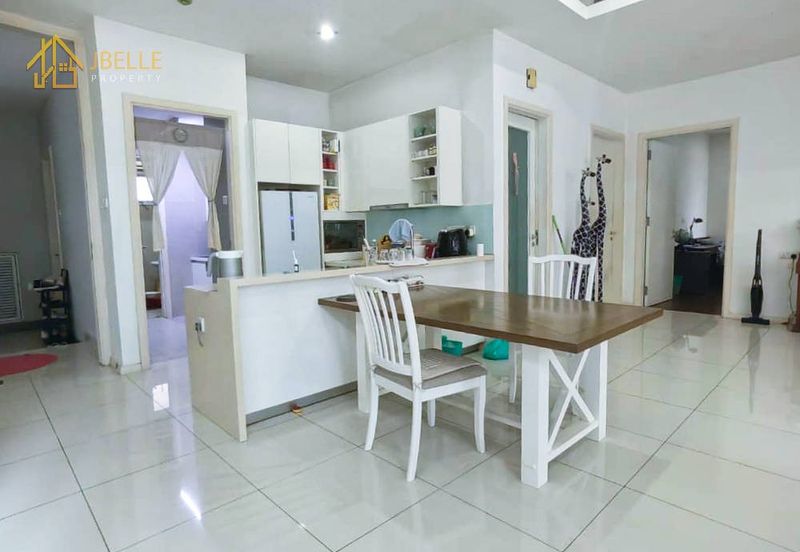 The Mews @ The Glades