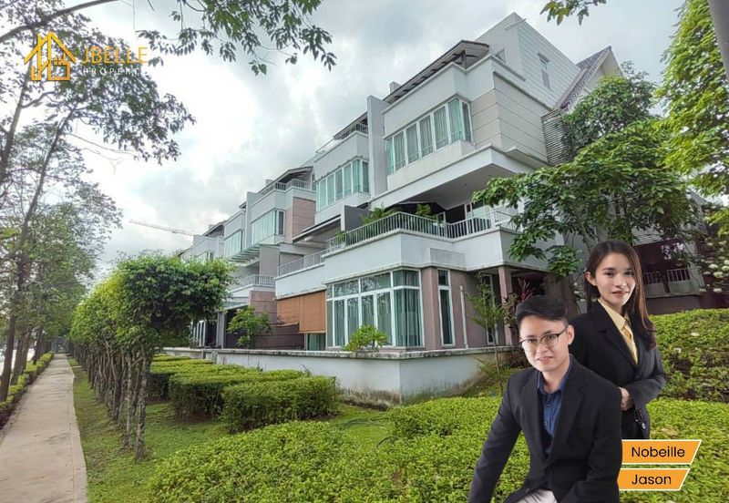 The Mews @ The Glades