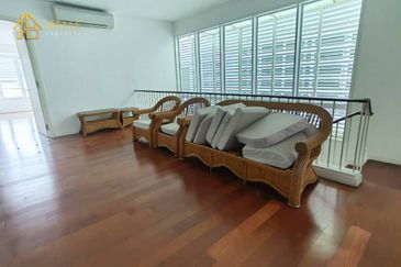 The Mews @ The Glades