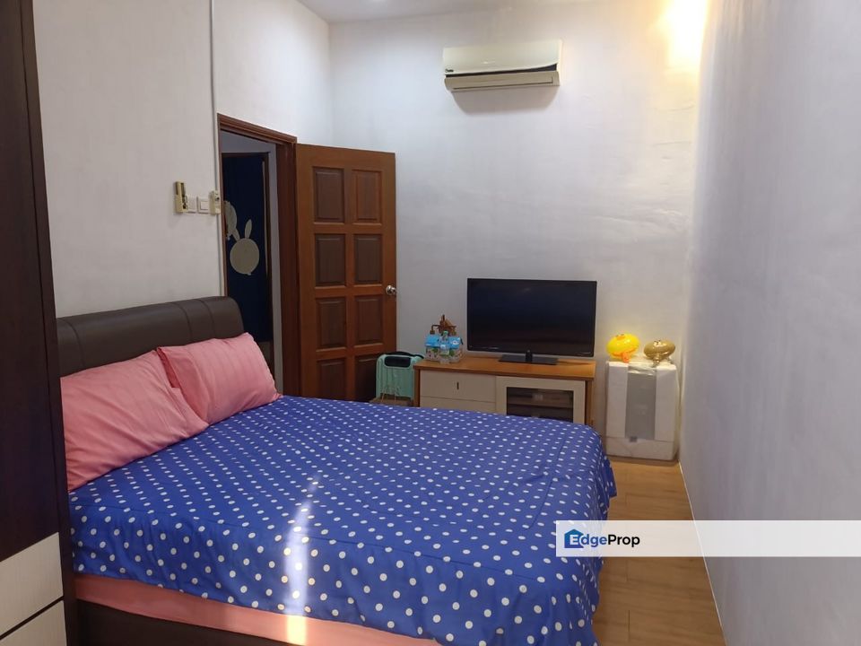 Extend Reno Furnished 2 Storey Alam Indah Alam Megah Sek 33 Shah Alam, Selangor, Shah Alam