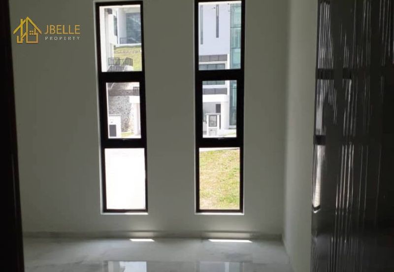 Kingsley Hills @ Putra Heights