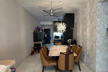 Indah Alam Condominium