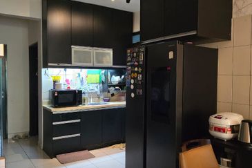 Indah Alam Condominium