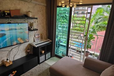 Indah Alam Condominium