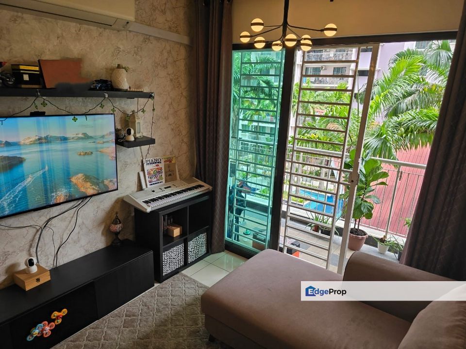  RENOVATED + FURNISHED UNIT + NICE UNIT] Indah Alam Seksyen 22 Shah Alam, Selangor, Shah Alam