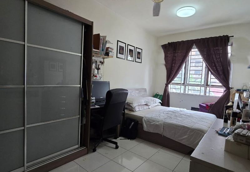 Indah Alam Condominium