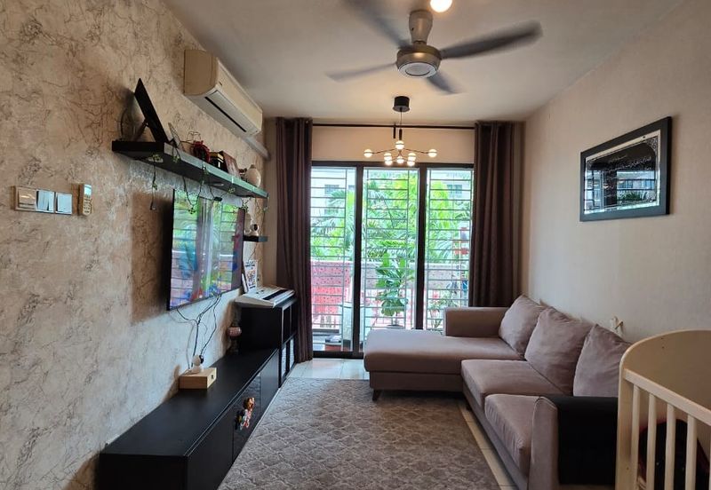 Indah Alam Condominium