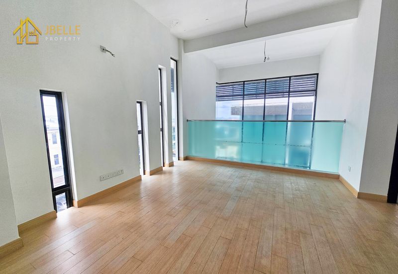 Kingsley Hills @ Putra Heights