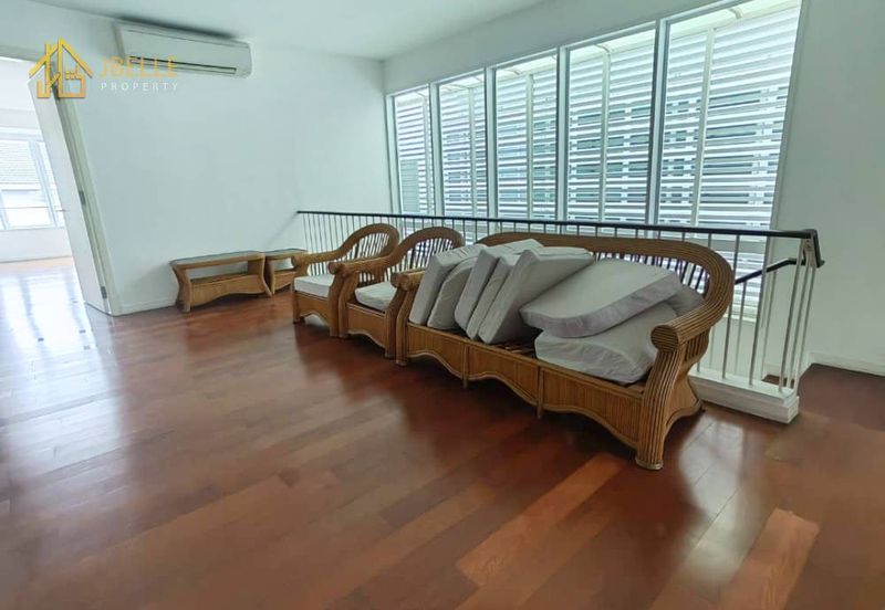 The Mews @ The Glades