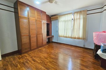 KGSAAS Golf Club, Seksyen 13