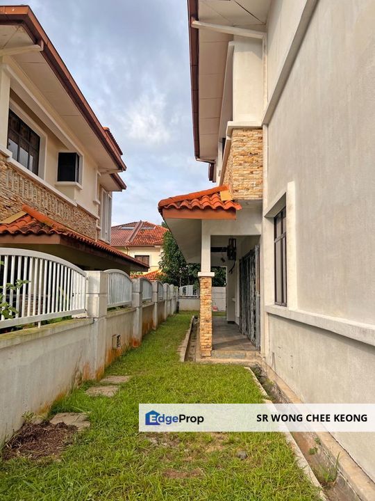 TAMAN TROPIKA KEMENSAH DOUBLE STOREY SEMI-D  WITH VALUATION REPORT , Selangor, Taman Melawati