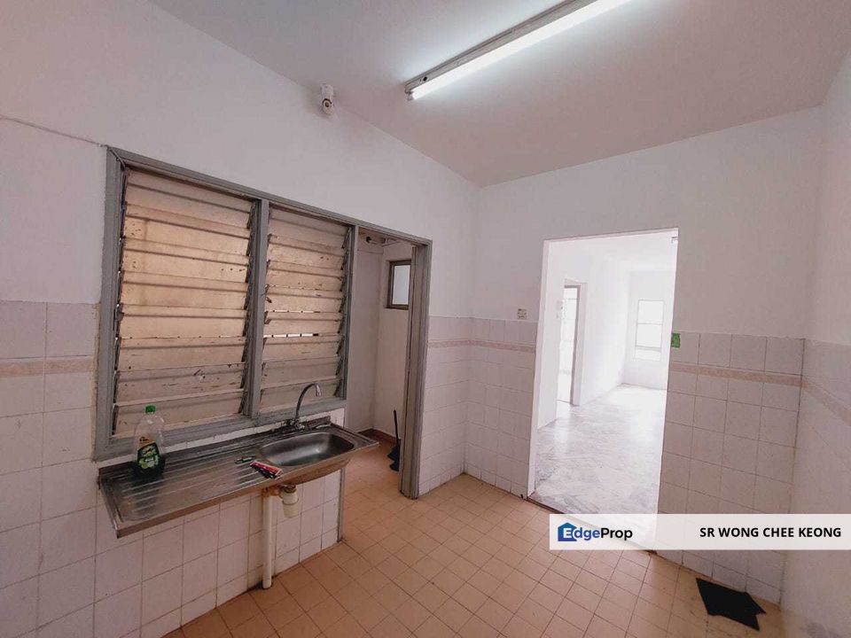 Super Cheap D'Kiara with swimming pool , Selangor, Puchong