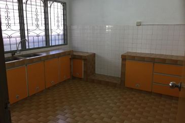 Seksyen 4, Petaling Jaya