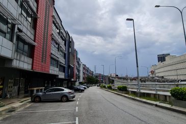 The Earth @ Bukit Jalil