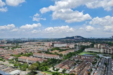 Opal Residence @ Puchong Intan