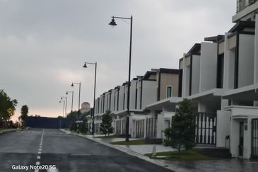 Legasi 2 , Bandar Kinrara