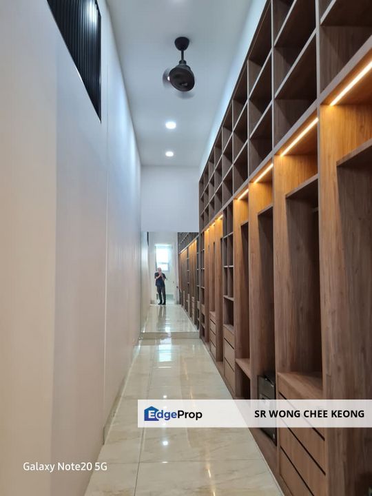 永久地契 | 15,000平方英尺 | 超大平房 | Country Heights Damansara | 吉隆坡 60000Freehold 15000sf Huge Bungalow Country Heights Damansara 60000 Kuala Lumpur,, Kuala Lumpur, Country Heights Damansara