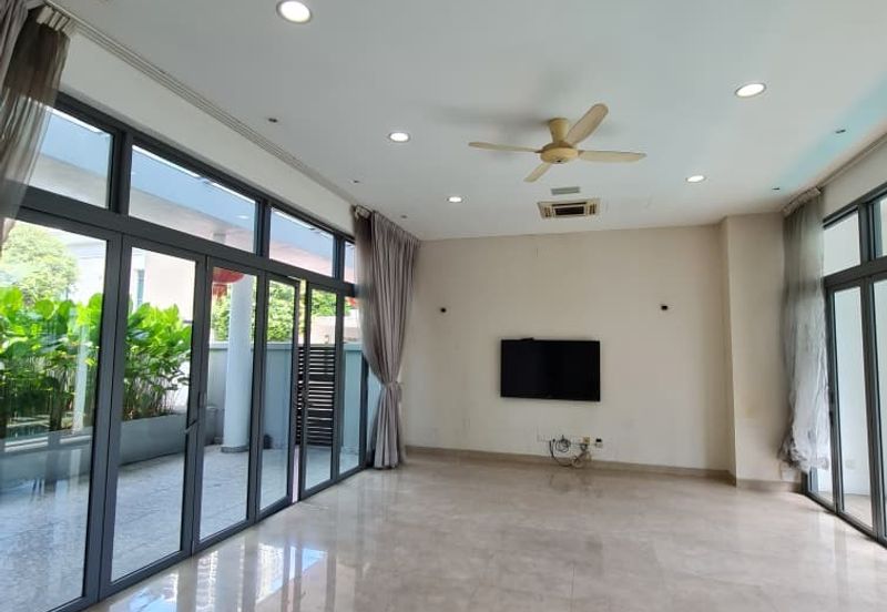 The Residence, Mont Kiara