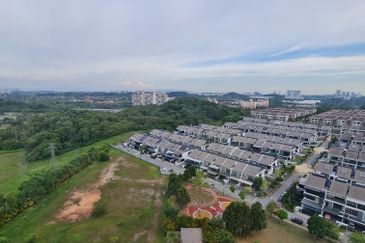 Zentro Residences @ 16 Sierra