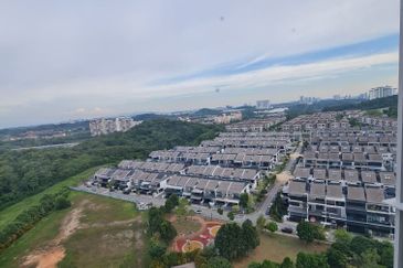 Zentro Residences @ 16 Sierra