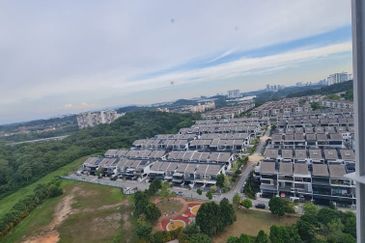 Zentro Residences @ 16 Sierra