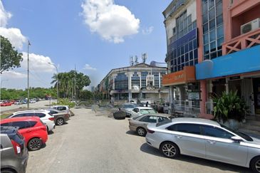 Taman Kinrara Seksyen 1
