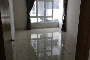 Royal Regent Sri Putramas III