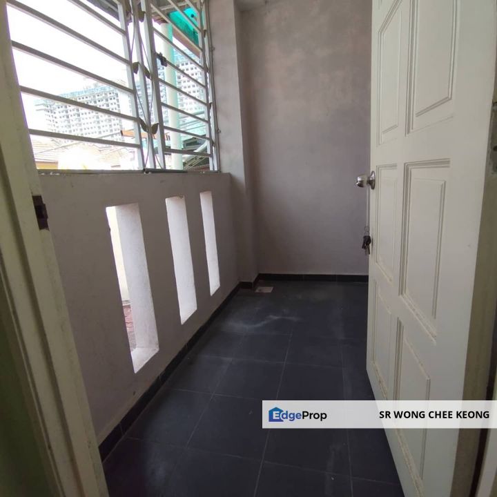 Renovated Extended Double storey House Puchong Intan, Selangor, Puchong