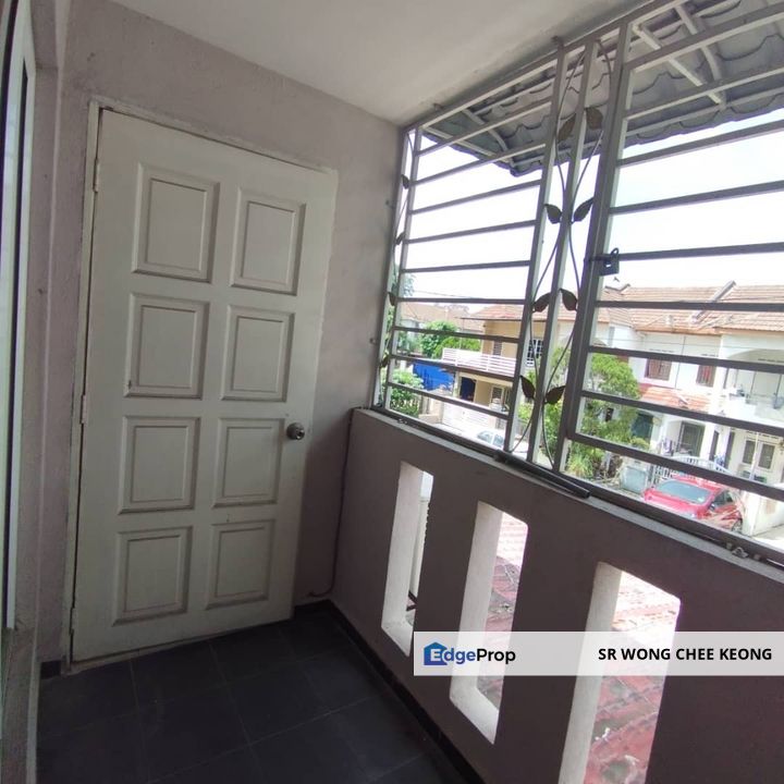 Renovated Extended Double storey House Puchong Intan, Selangor, Puchong