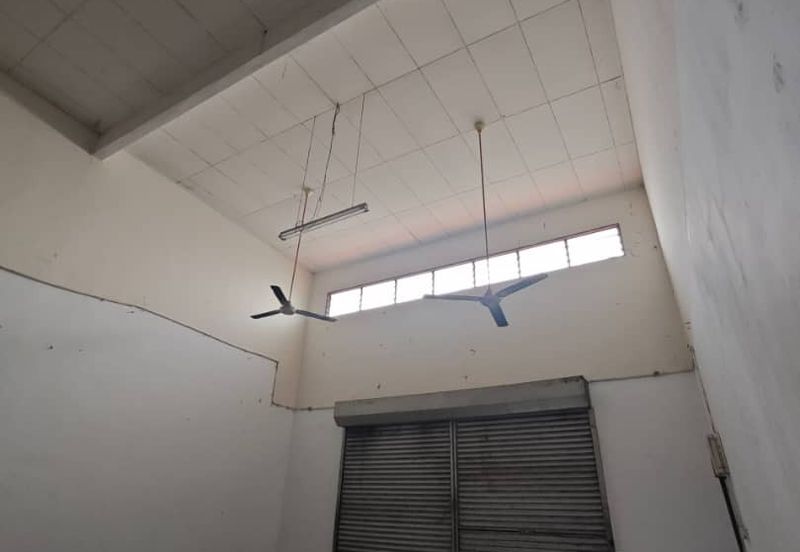 Pusat Bandar Putra Permai