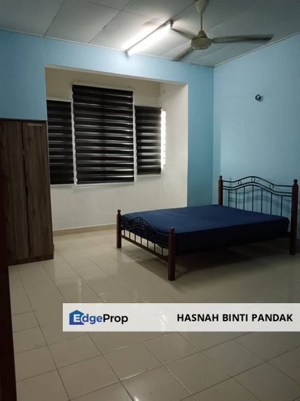 Double Storey Taman Pelangi Semenyih for rent, Selangor, Semenyih