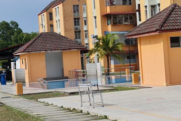 Seroja Apartment (Putra Perdana)