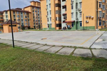 Seroja Apartment (Putra Perdana)