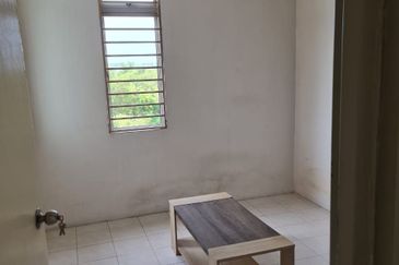 Seroja Apartment (Putra Perdana)