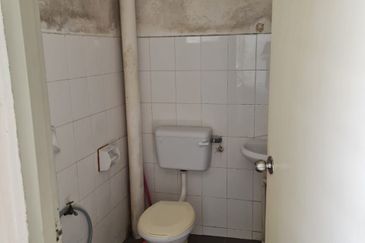 Seroja Apartment (Putra Perdana)