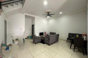 Double Storey Bandar Indera Mahkota 2, Kuantan Pahang